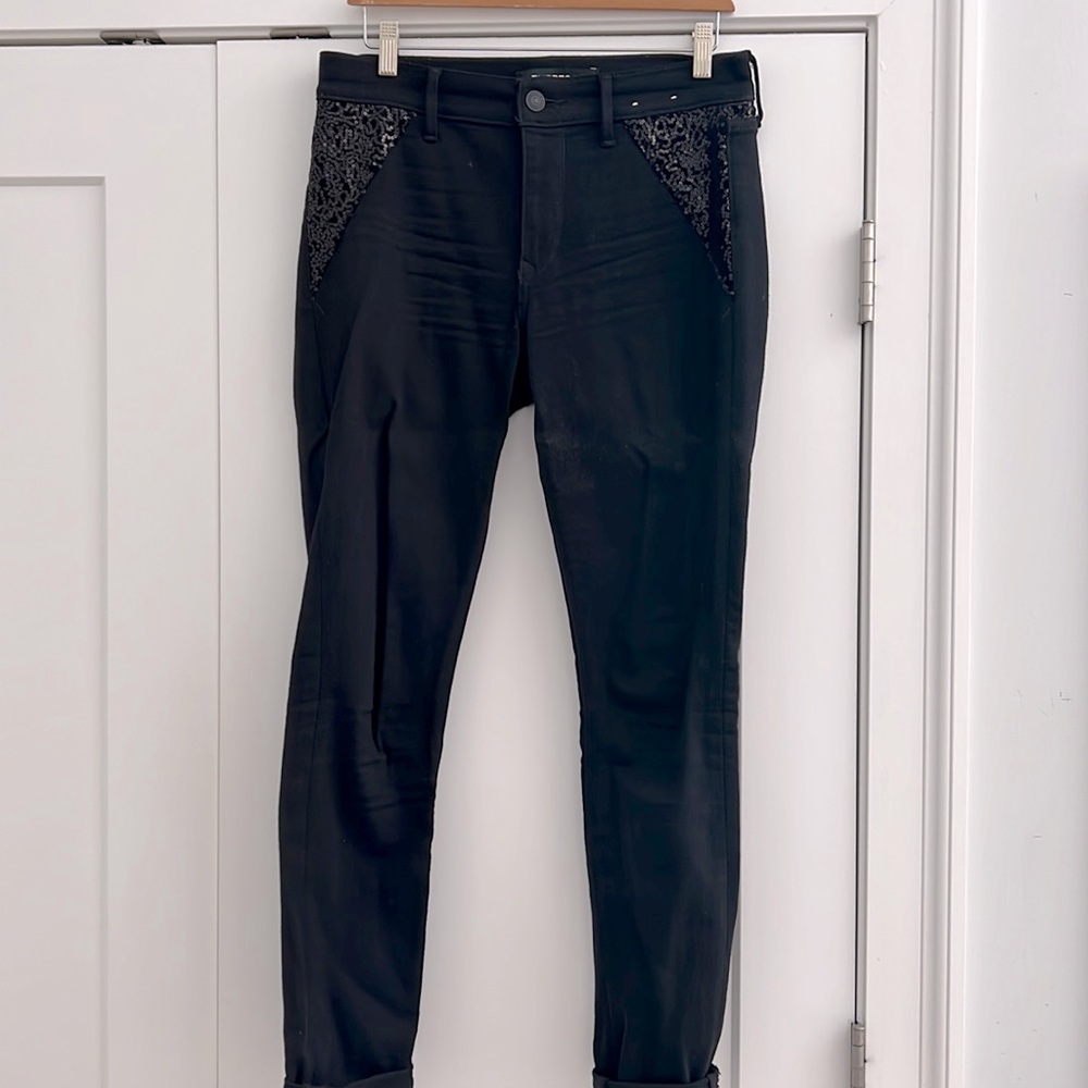 Express legging mid rise jeans. Size 6R.